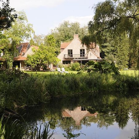 'T Vijverhof Viane Buitenkant foto
